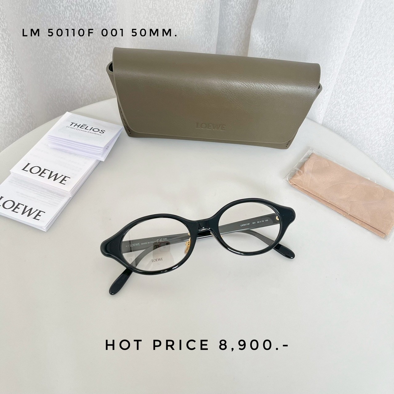 Loewe Sunglasses LW 50110F 001 50MM