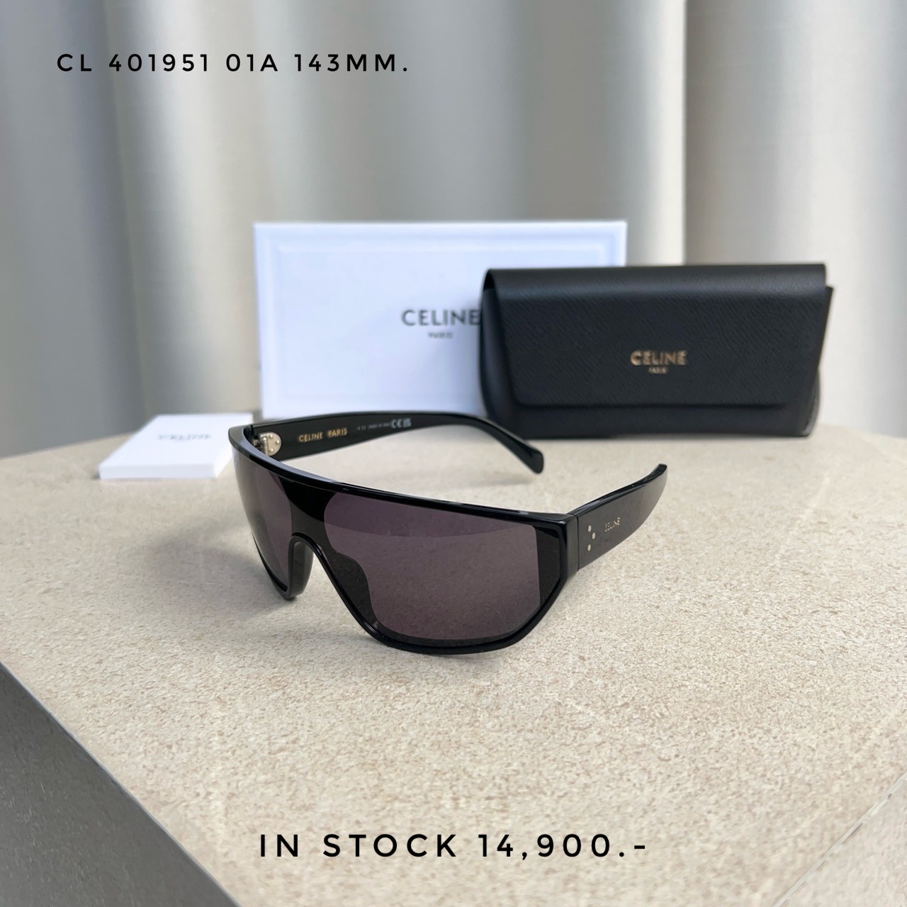 Celine Sunglasses CL40195I 0001A - Black