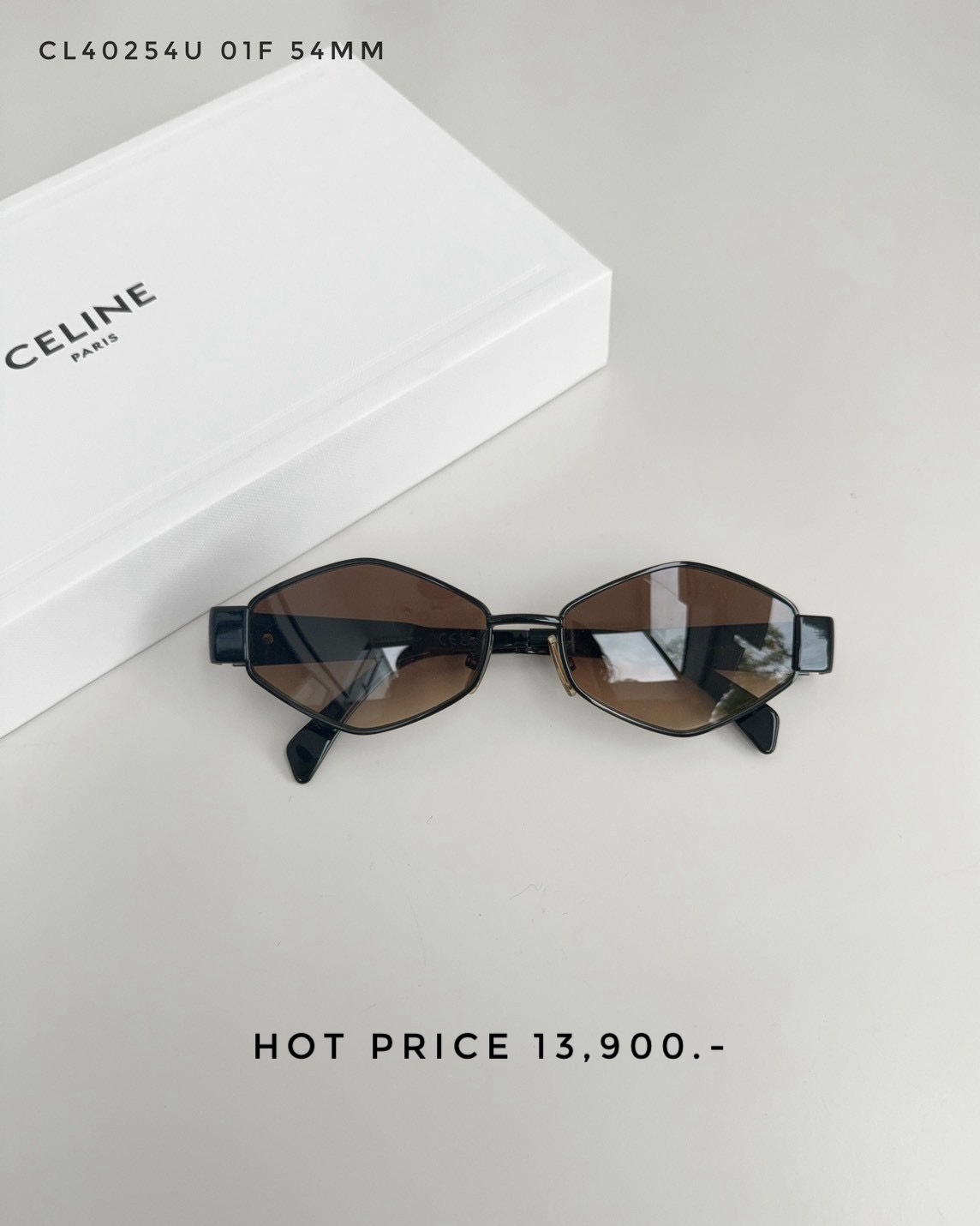 Celine Sunglasses CL40254U 01F 54MM