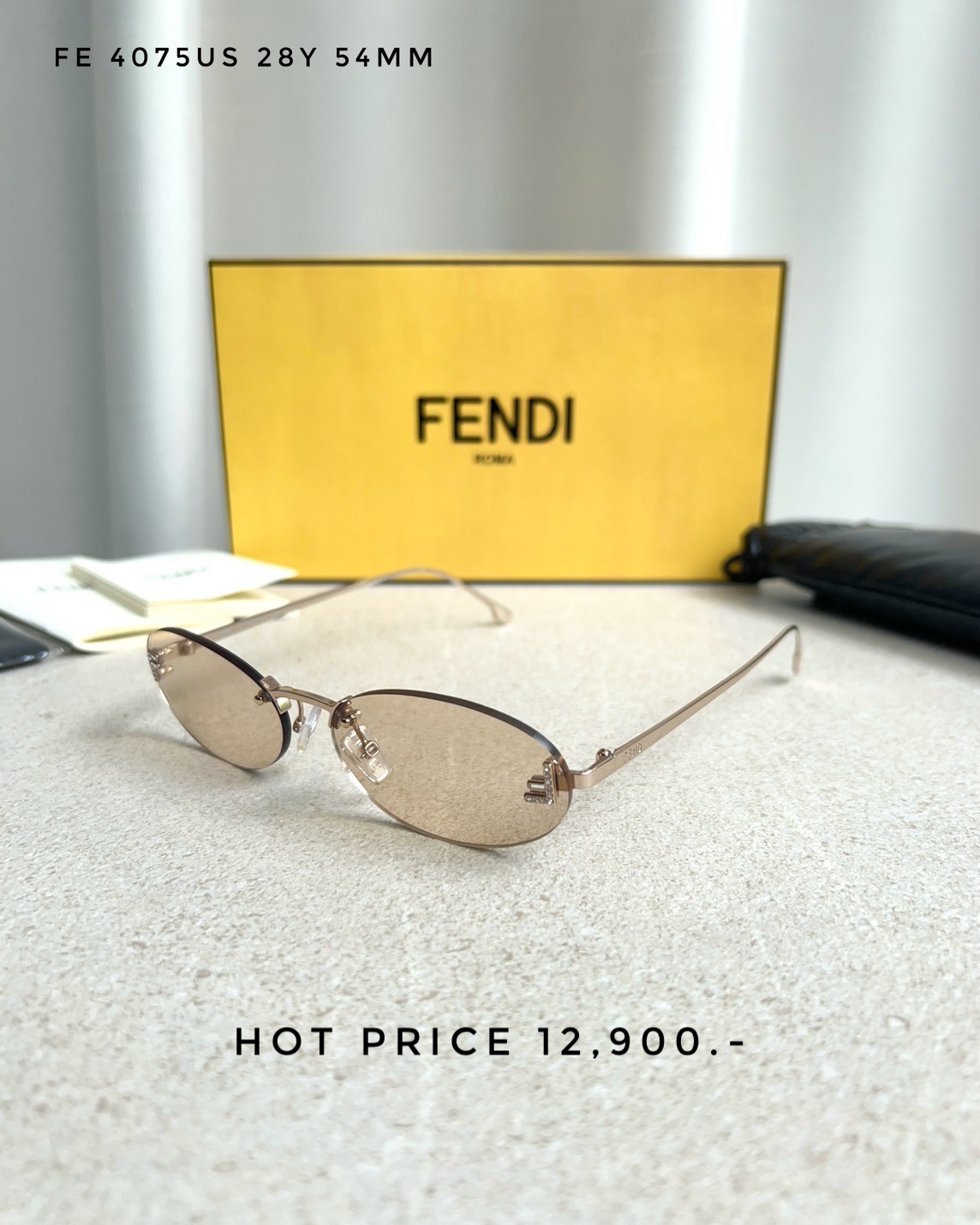 Fendi Sunglasses FE4075US 28Y 54MM.