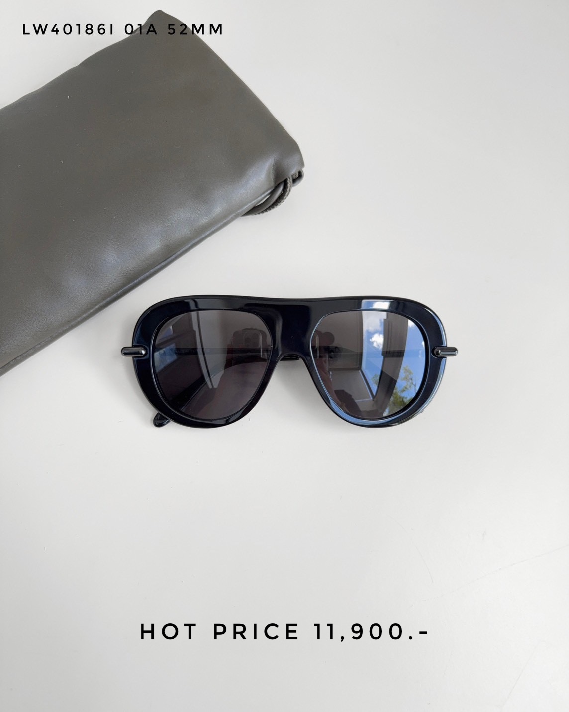 Loewe Sunglasses LW40186I 01A 52MM