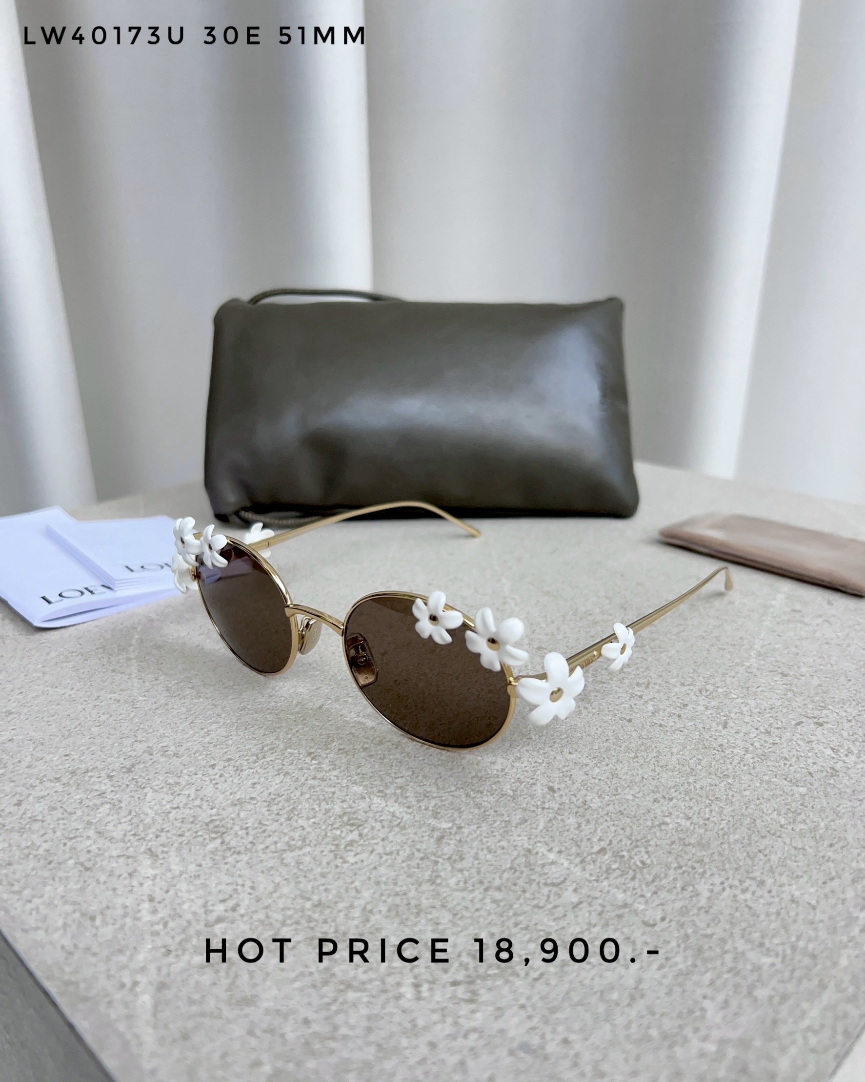 Loewe sunglasses LW40173U 30E 51MM