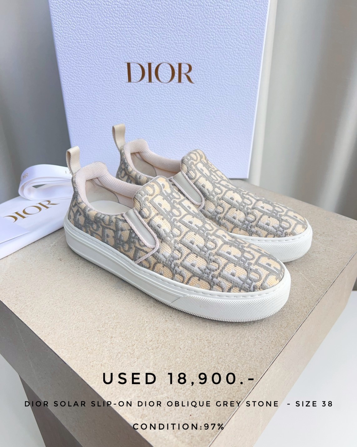 Used Dior Solar Slip-On Dior Oblique - Grey Stone 