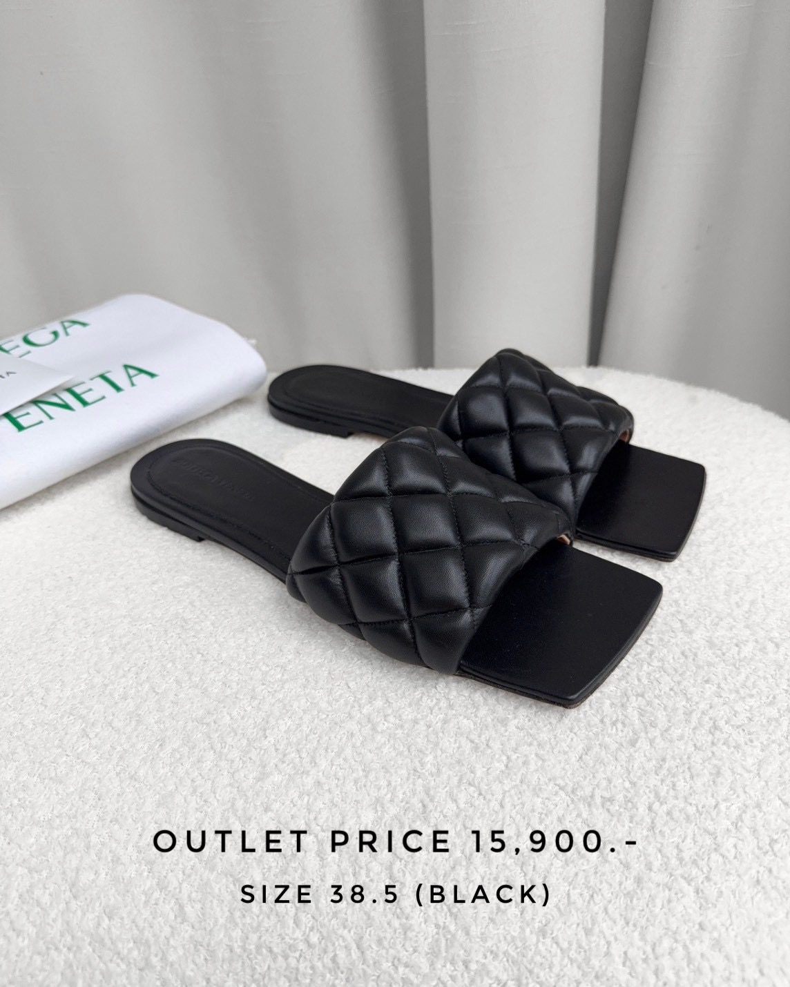 Bottega Padded Sandals - Black