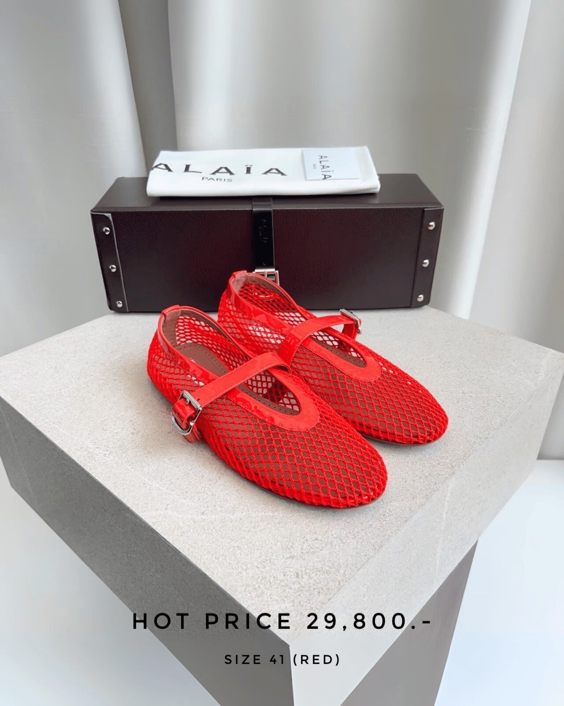 Alaia Fishnet Ballet Flats - Red Alaia Fishnet Ballet Flats - Red